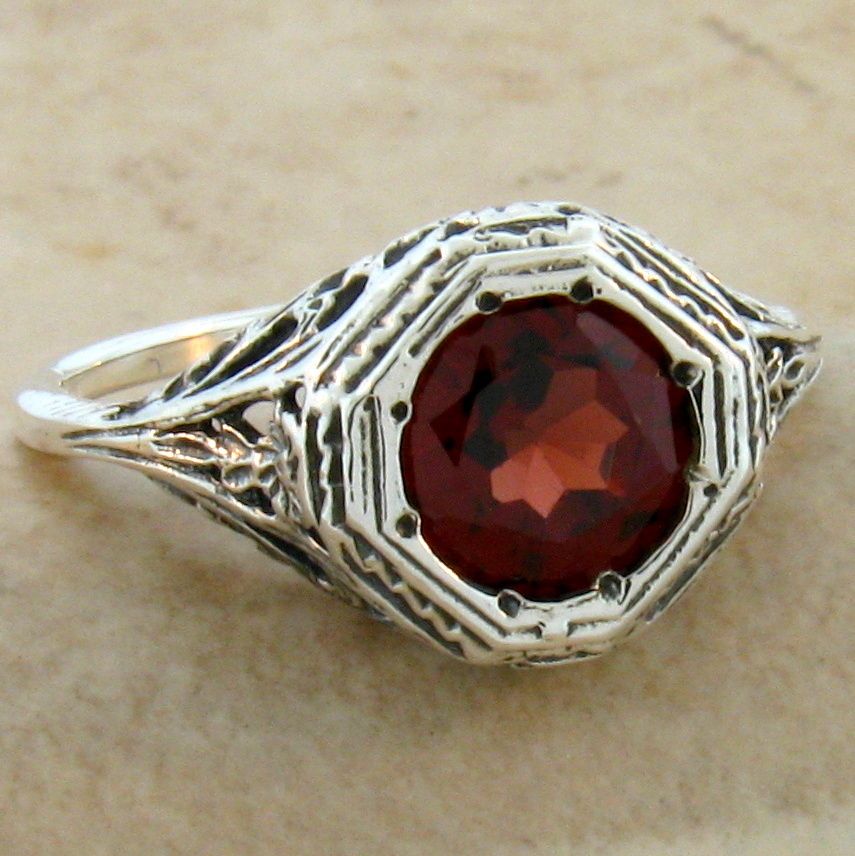 January Birthstone Genuine Red Garnet 925 Sterling Silver Ring Size 7 6.75 6.5 6