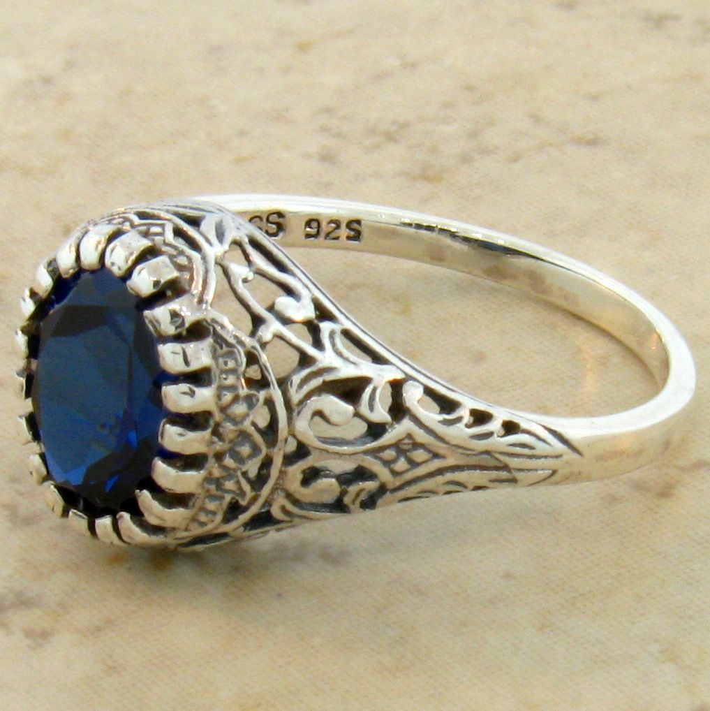 VINTAGE ANTIQUE STYLE .925 STERLING ROYAL BLUE LAB SAPPHIRE SILVER RING ...