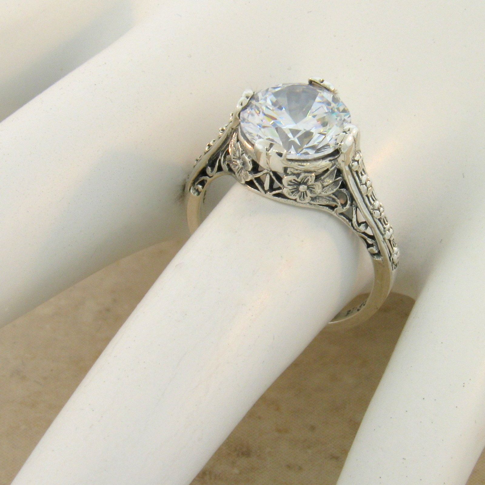 WEDDING ENGAGEMENT .925 STERLING SILVER ANTIQUE STYLE CZ RING SIZE 10