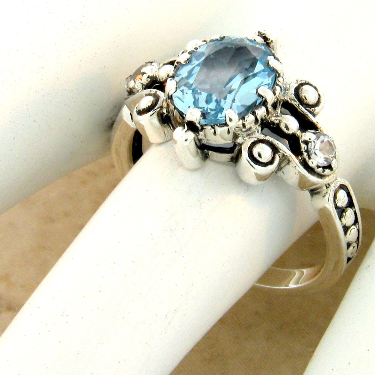 #575 GENUINE SKY BLUE TOPAZ PEARL 925 STERLING SILVER ANTIQUE STYLE RING SIZE 9